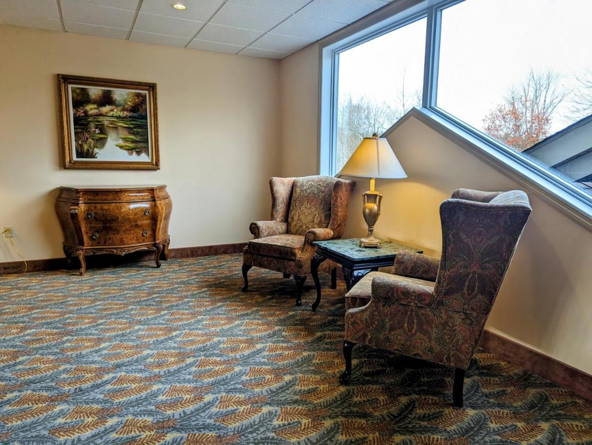 The Willowbrook Golf Hotel At Split Rock Lake Harmony Exterior foto