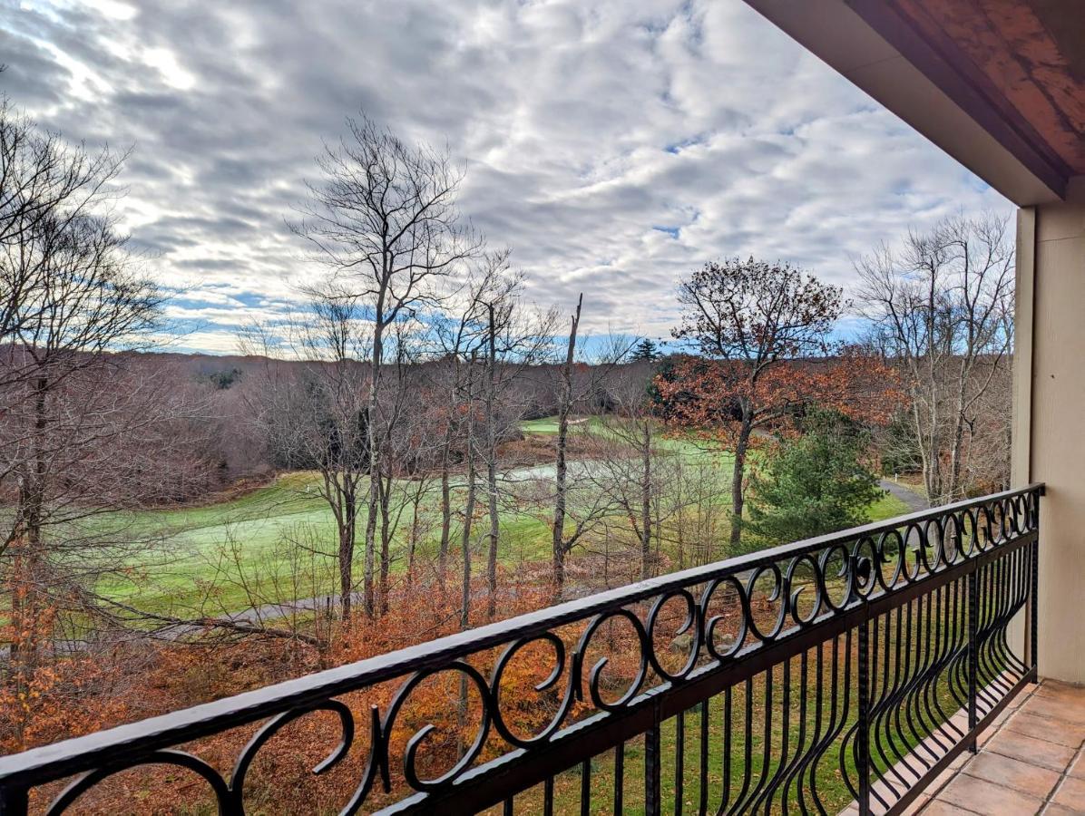 The Willowbrook Golf Hotel At Split Rock Lake Harmony Exterior foto